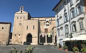 La Piazzetta Ristorante